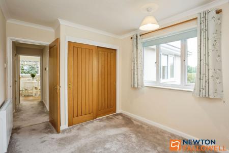 2 bedroom Detached bungalow for sale in Oasby, Grantham, NG32