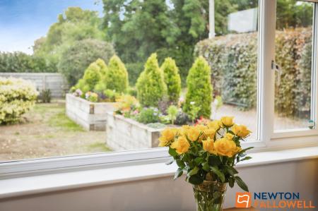 2 bedroom Detached bungalow for sale in Oasby, Grantham, NG32