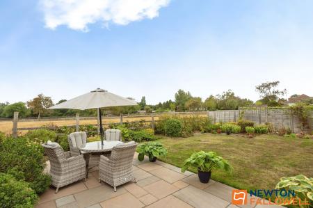 2 bedroom Detached bungalow for sale in Oasby, Grantham, NG32