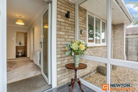 2 bedroom Detached bungalow for sale in Oasby, Grantham, NG32
