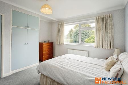 4 bedroom Detached house for sale in Newgate Lane, Londonthorpe, NG31