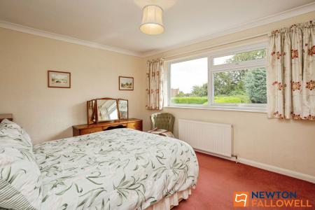 4 bedroom Detached house for sale in Newgate Lane, Londonthorpe, NG31