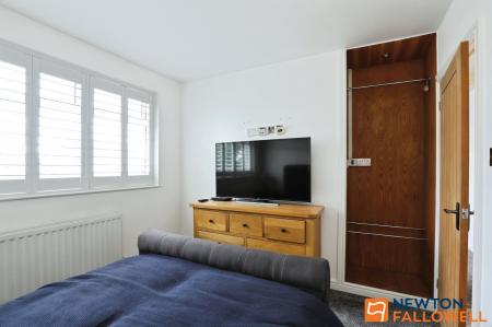 2 bedroom Detached bungalow for sale in Bridge End Grove, Grantham, NG31