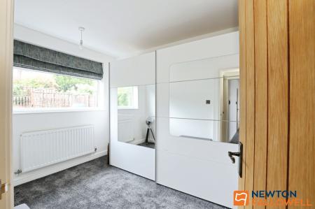 2 bedroom Detached bungalow for sale in Bridge End Grove, Grantham, NG31