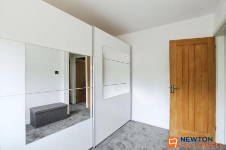 2 bedroom Detached bungalow for sale in Bridge End Grove, Grantham, NG31