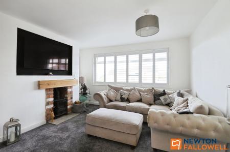 2 bedroom Detached bungalow for sale in Bridge End Grove, Grantham, NG31