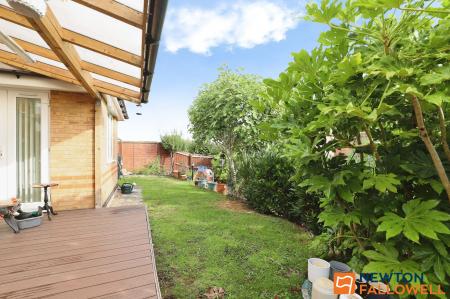 4 bedroom Detached house for sale in Lindisfarne Way, Grantham, NG31