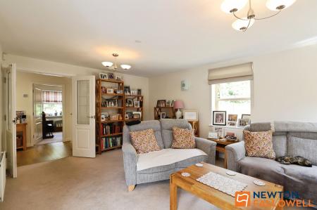 5 bedroom Detached house for sale in Brunel Avenue, Colsterworth, NG33