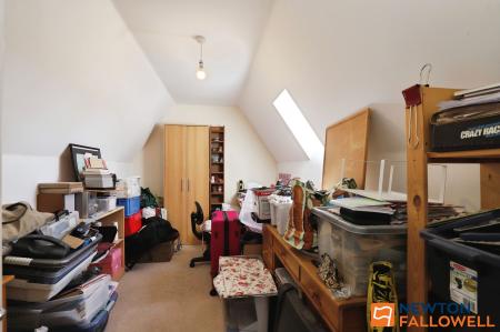 5 bedroom Detached house for sale in Brunel Avenue, Colsterworth, NG33