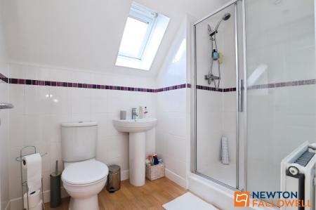 5 bedroom Detached house for sale in Brunel Avenue, Colsterworth, NG33