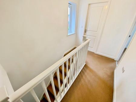 3 bedroom Semi-detached house for sale in Neals Crescent, Grantham, NG31