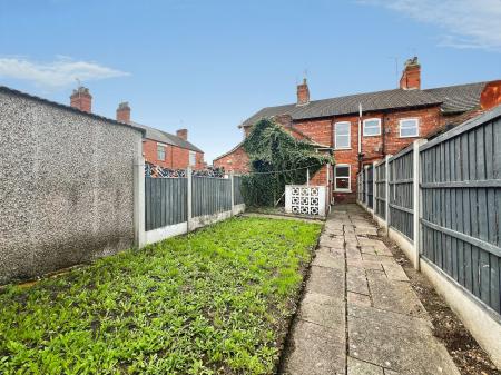 3 bedroom Terraced House for sale in Edward Street, Grantham, NG31