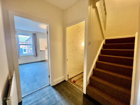 3 bedroom Terraced House for sale in Edward Street, Grantham, NG31