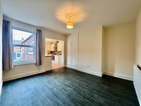 3 bedroom Terraced House for sale in Edward Street, Grantham, NG31