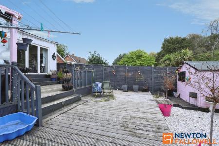 4 bedroom Detached house for sale in Denton Avenue, Grantham, NG31
