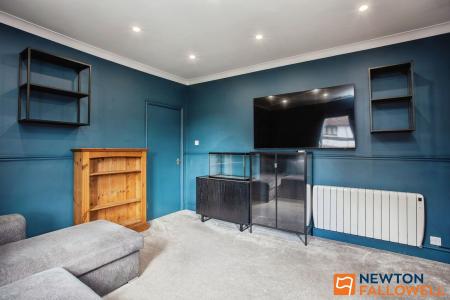 2 bedroom Flat for sale in Albert Street, Grantham, NG31
