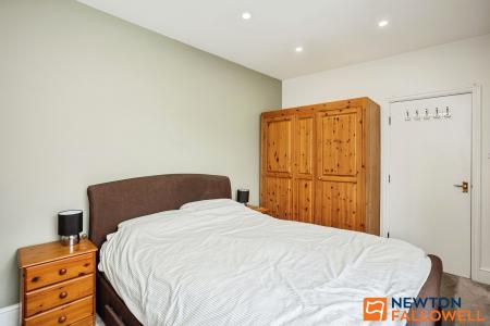2 bedroom Flat for sale in Albert Street, Grantham, NG31