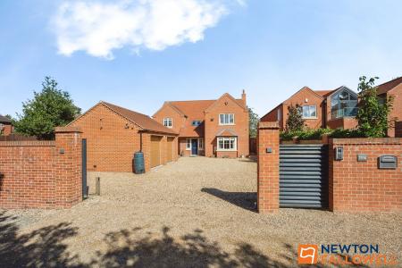 Fox Gardens, Grantham, NG31
