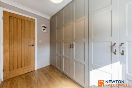 3 bedroom Semi-detached house for sale in Hoylake, Grantham, NG31