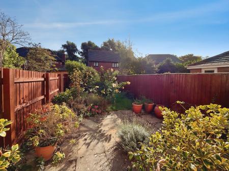 3 bedroom Terraced House for sale in Langford Gardens, Grantham, NG31