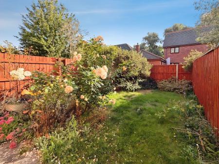 3 bedroom Terraced House for sale in Langford Gardens, Grantham, NG31