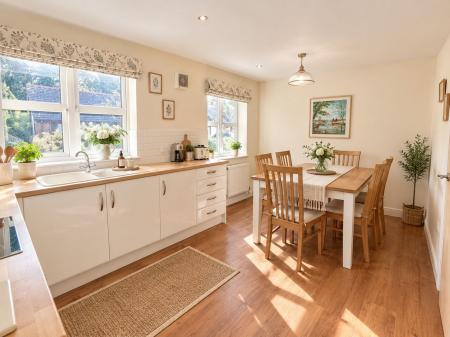 3 bedroom Terraced House for sale in Langford Gardens, Grantham, NG31