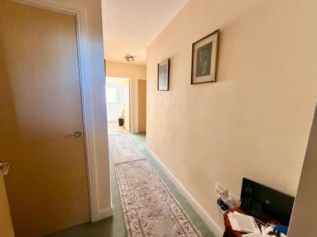 3 bedroom Terraced House for sale in Langford Gardens, Grantham, NG31