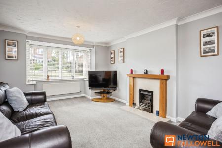 4 bedroom Detached house for sale in Dover Close, Grantham, NG31