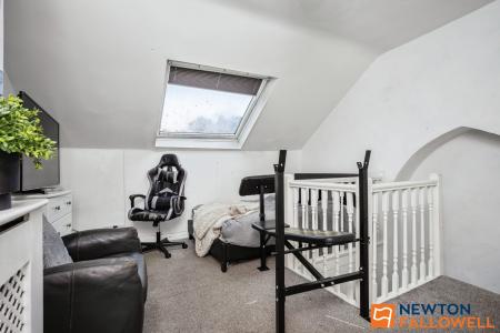 3 bedroom Terraced House for sale in Sidney Street, Grantham, NG31