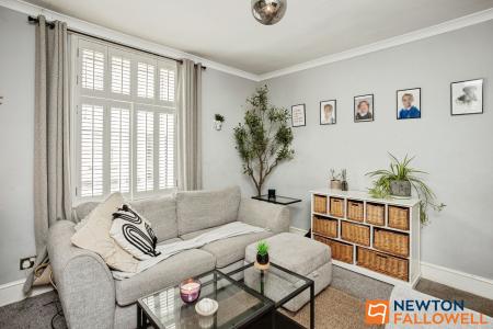 3 bedroom Terraced House for sale in Sidney Street, Grantham, NG31