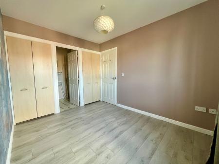 3 bedroom End of terrace house for sale in Dexter Avenue, Grantham, NG31