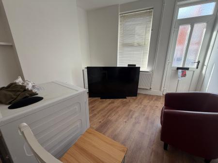 2 bedroom Terraced House for sale in Dudley Road, Grantham, NG31