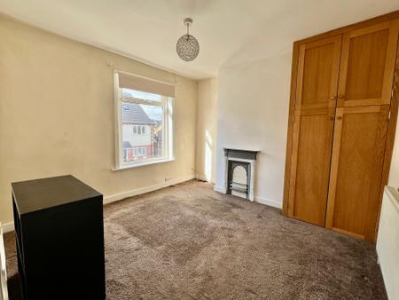 2 bedroom Terraced House for sale in Westbourne Place, Grantham, NG31