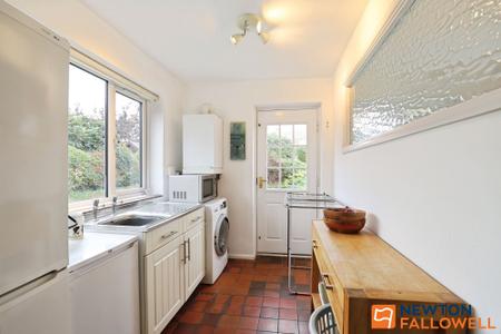 3 bedroom Detached bungalow for sale in Highcliffe Road, Grantham, NG31