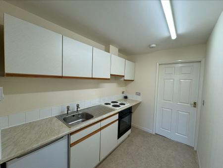 1 bedroom Flat to let in Oxford Street, Clifton Court Oxford Street, NG31