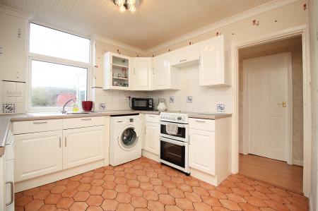 3 bedroom Semi-detached house for sale in Abbey Lane, Leicester, LE4