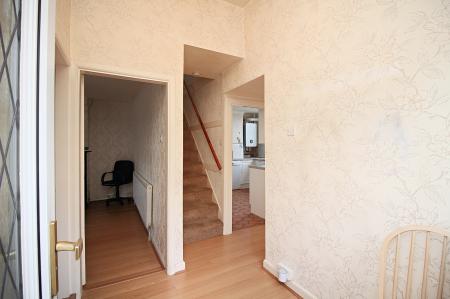 3 bedroom Semi-detached house for sale in Abbey Lane, Leicester, LE4