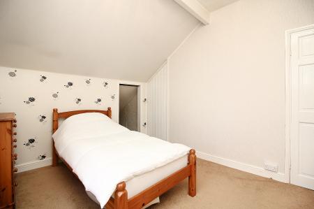 3 bedroom Semi-detached house for sale in Abbey Lane, Leicester, LE4