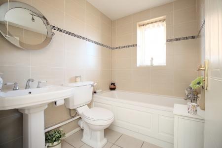 3 bedroom Town house for sale in Acacia Close, Leicester Forest East, LE3