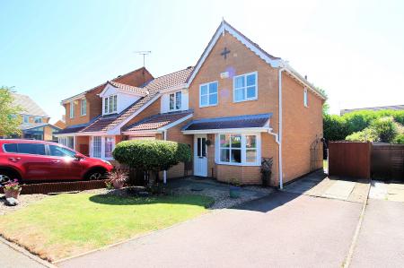Acacia Close, Leicester Forest East, LE3