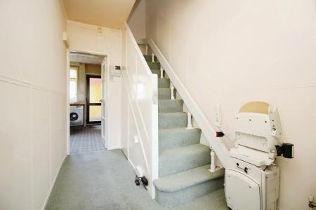 3 bedroom End of terrace house for sale in Aikman Avenue, New Parks, Leicester, LE3