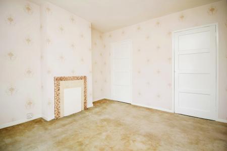 3 bedroom End of terrace house for sale in Aikman Avenue, New Parks, Leicester, LE3