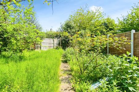 3 bedroom End of terrace house for sale in Aikman Avenue, New Parks, Leicester, LE3