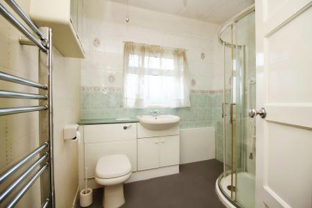3 bedroom End of terrace house for sale in Aikman Avenue, New Parks, Leicester, LE3