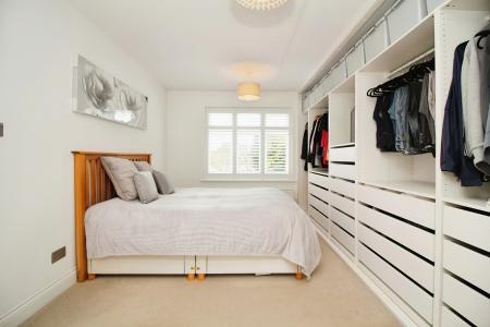 5 bedroom Detached house for sale in Acres Road, Leicester Forest East, LE3