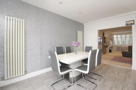 5 bedroom Detached house for sale in Acres Road, Leicester Forest East, LE3