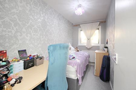 2 bedroom Flat for sale in Aikman Avenue, New Parks, Leicester, LE3