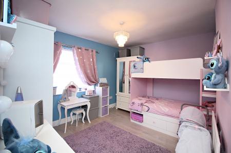 3 bedroom Semi-detached house for sale in Alexander Avenue, Earl Shilton, LE9