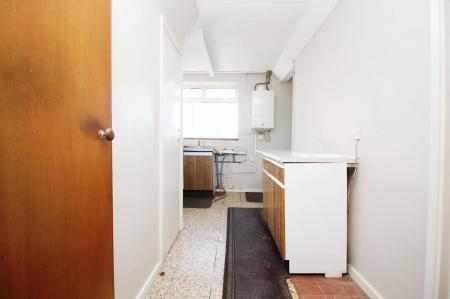 3 bedroom Semi-detached house for sale in Amhurst Close, New Parks, LE3