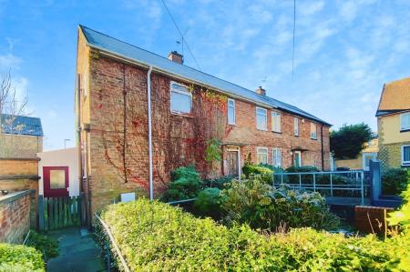 Amhurst Close, New Parks, LE3